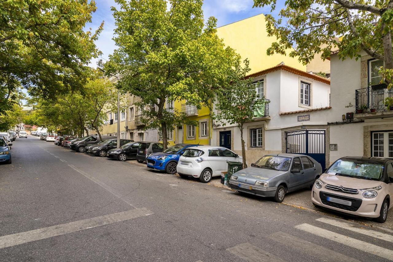 Whome Urban Escape: 1-Br W/Mezzanine Near Campo Ourique Lisbon Luaran gambar