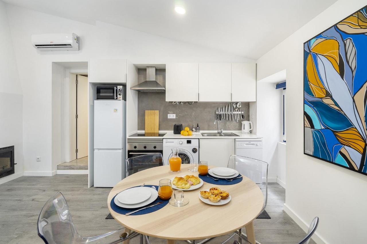 Whome Urban Escape: 1-Br W/Mezzanine Near Campo Ourique Lisbon Luaran gambar